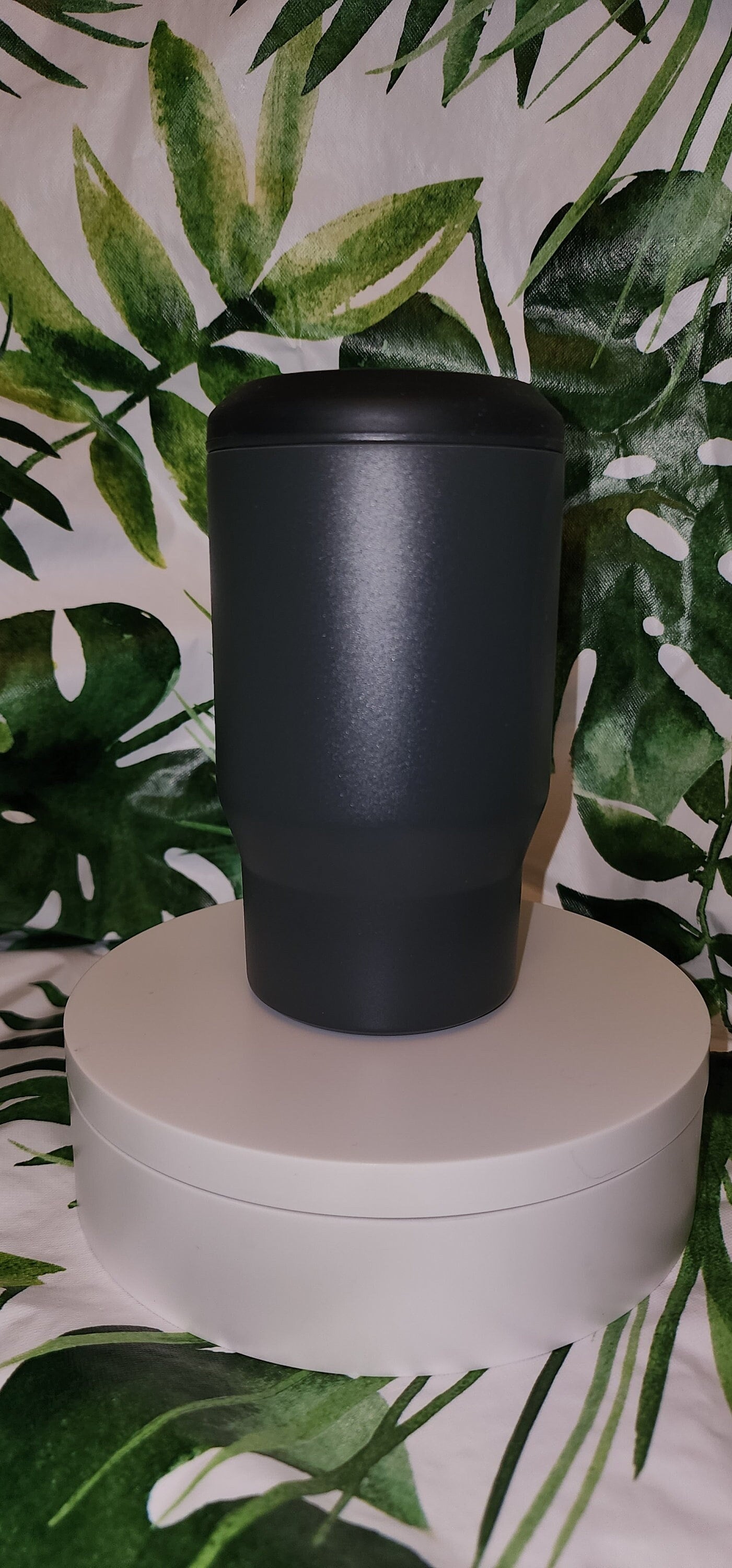 Live Hydro dip Friday March 31st 8pm est  - 3 in 1 Can Cooler Tumbler