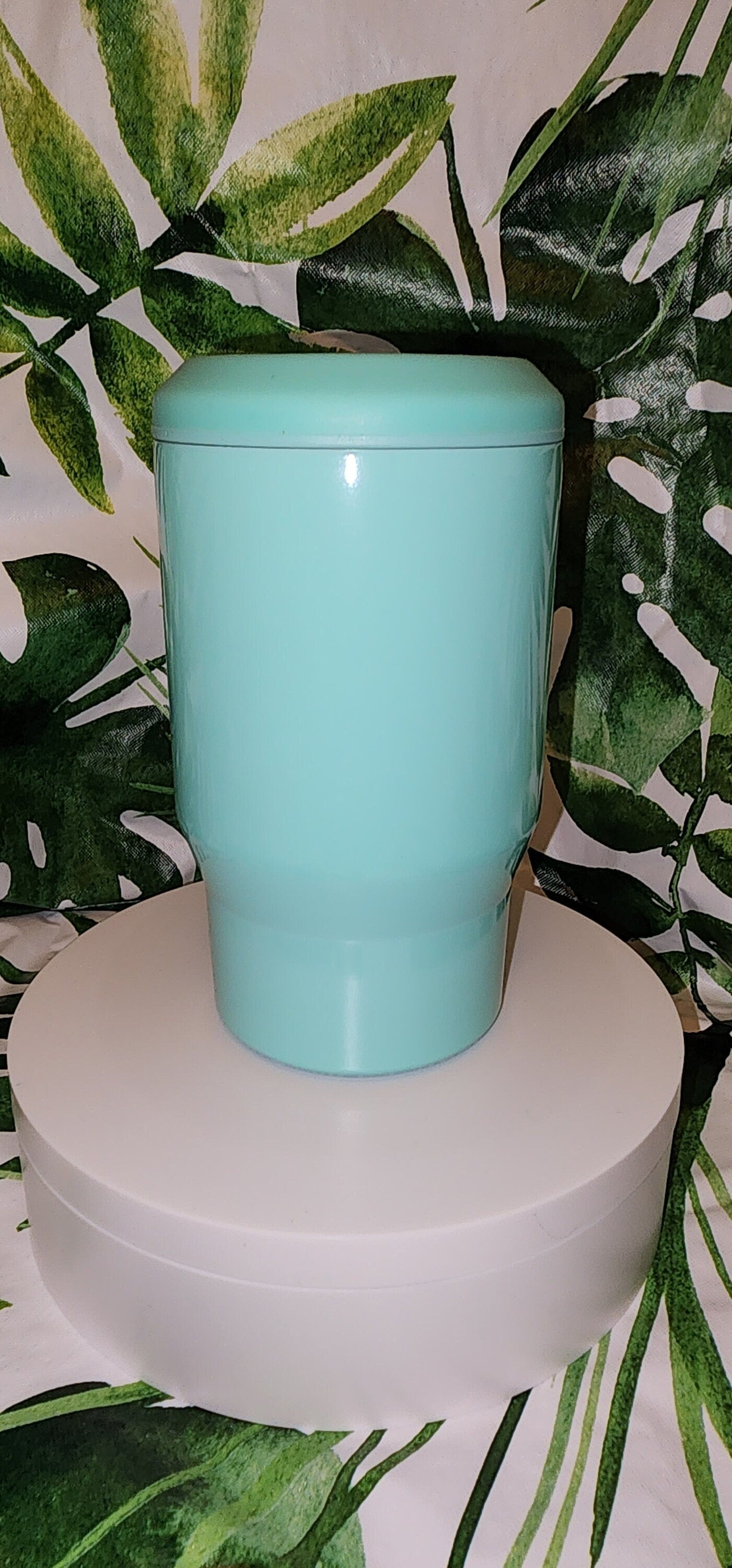 Live Hydro dip Friday March 31st 8pm est  - 3 in 1 Can Cooler Tumbler